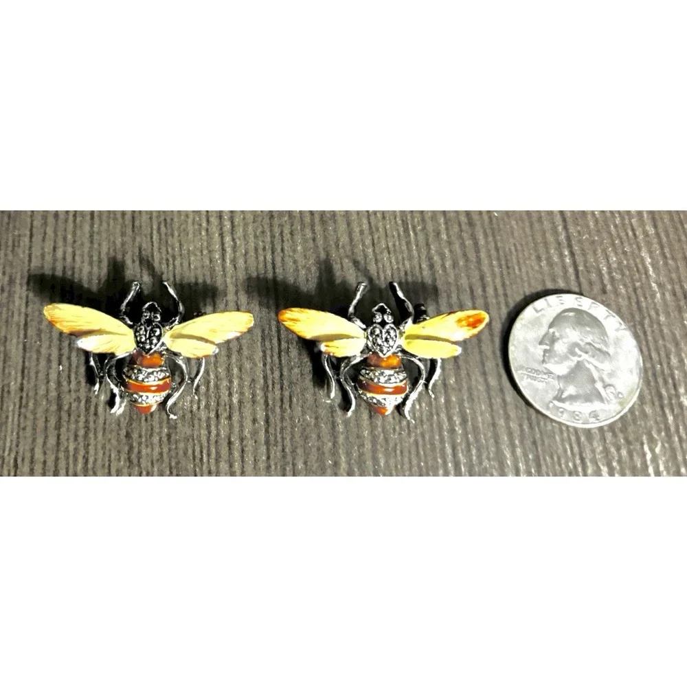 vintage‎ bumble bee brooches